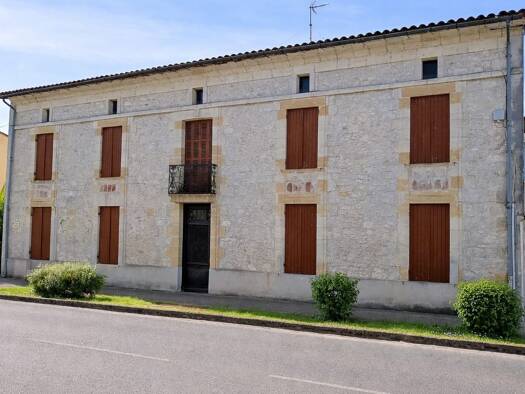 Maison à vendre 160 000 € 10 pièces 5 chambres 271 m² 788 m² de terrain Saint-Antoine-de-Breuilh 24230