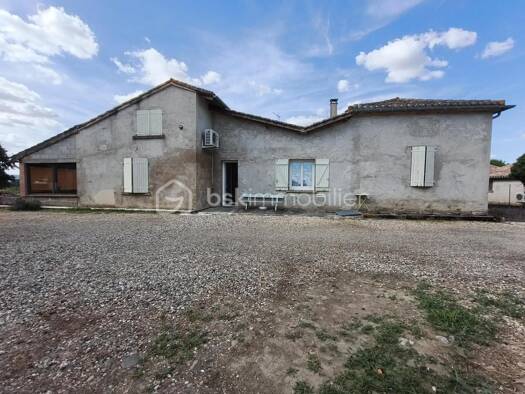 Maison à vendre 200 000 € 6 pièces 3 chambres 170 m² 4 761 m² de terrain Saint-Nicolas-de-la-Grave 82210