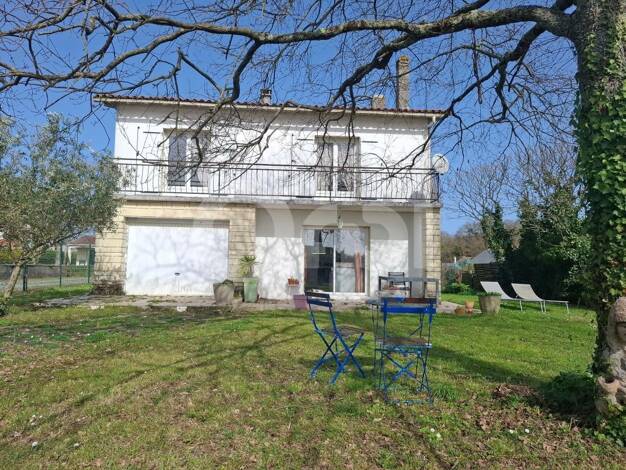 Maison à vendre 200 000 € 5 pièces 4 chambres 120,5 m² 669 m² de terrain Médis 17600