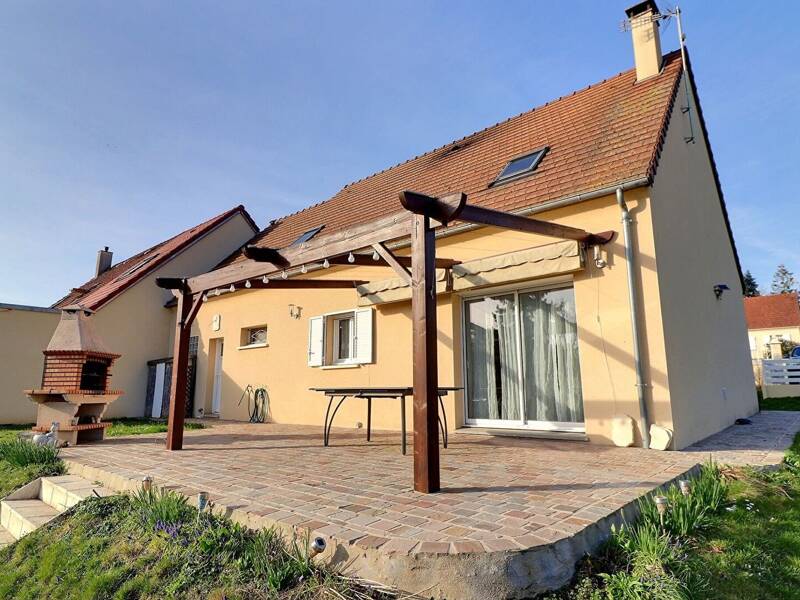 Maison à vendre, 133m², EPERNON