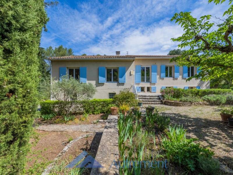 Maison à vendre, 350m², LE THOLONET