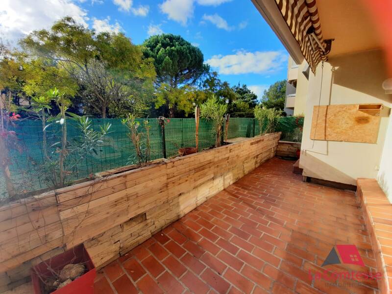 Maison à louer, 64m², MARSEILLE 8E