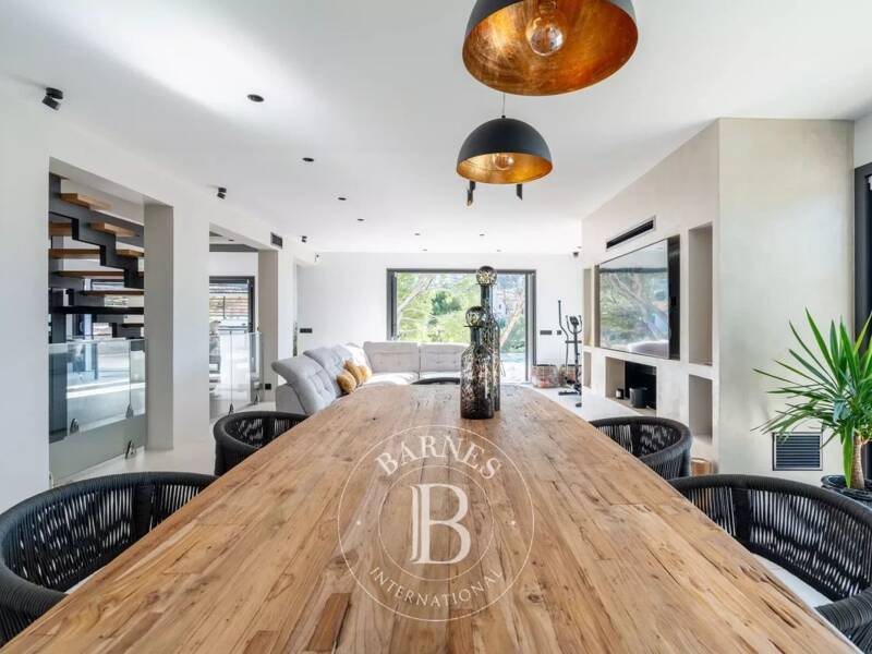 Maison à vendre, 375m², CASSIS