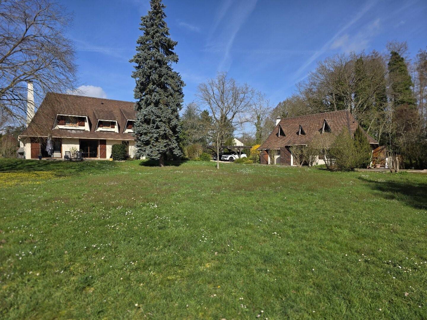 Maison à vendre, 216m², FONTENAY LES BRIIS