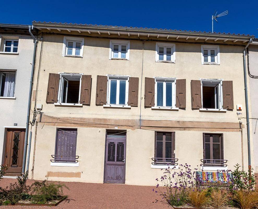 Maison à vendre, 270m², PANISSIERES