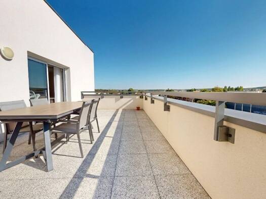 Appartement à vendre 380 000 € 5 pièces 3 chambres 91 m² Étage 4/4 Val Joyeux-Lavoisier-Actipole Yutz 57970