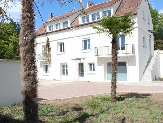 Appartement à louer - logement étudiant 660 € 2 pièces 1 chambre 37 m² Étage 2/2 Viroy A Amilly 45200