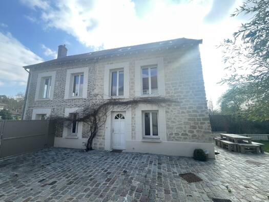 Maison à louer 1 750 € 5 pièces 3 chambres 117,9 m² dès le 29/04/2026 Coye-la-Forêt 60580