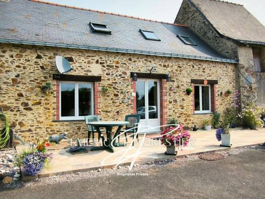 Maison à vendre 208 900 € 4 pièces 2 chambres 92 m² 24 000 m² de terrain Soudan 44110