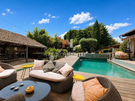 Villa à vendre 890 000 € 5 pièces 3 chambres 310 m² 1 831 m² de terrain Centre Ville Juvignac 34990