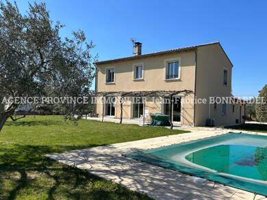 Villa à vendre 400 000 € 7 pièces 4 chambres 165 m² 1 740 m² de terrain Sud Valréas 84600