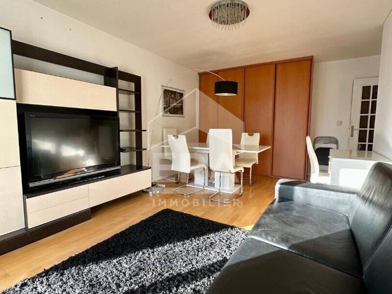 Maison à louer, 47m², COURBEVOIE