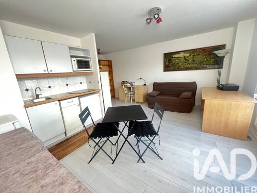 Appartement à vendre 240 000 € 2 pièces 1 chambre 40,6 m² Étage 1/5 Gare-La Saudrais-La Vicomte Dinard 35800