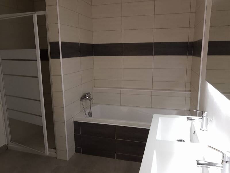 Maison à louer, 85m², PRIVAS