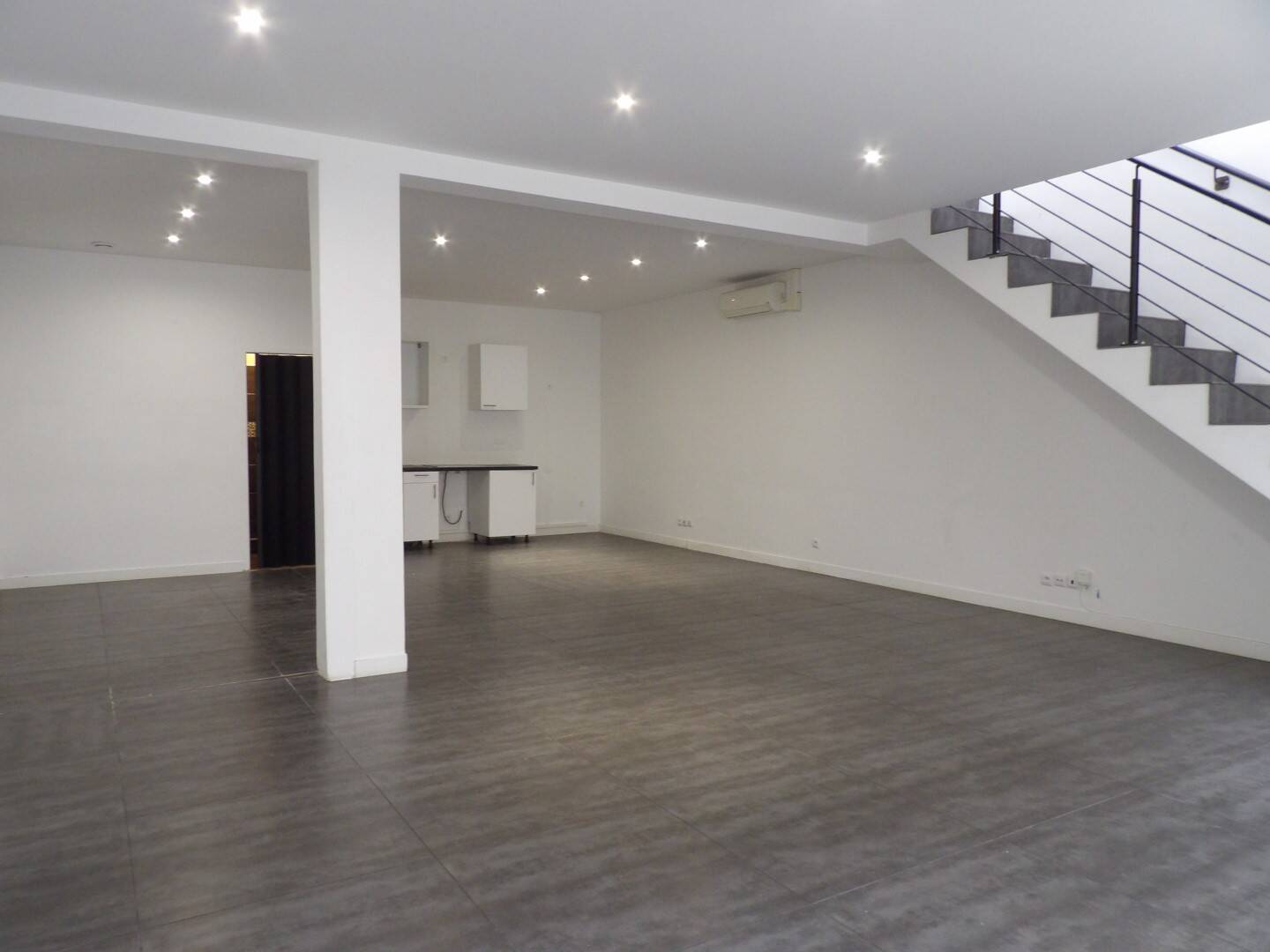 Maison à louer, 140m², SAINT MAUR DES FOSSES