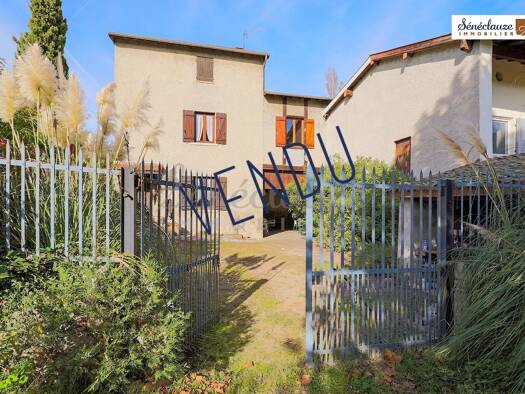 Maison à vendre 490 000 € 5 pièces 4 chambres 130 m² 4 320 m² de terrain Zone Habitat Diffus Chaponost 69630