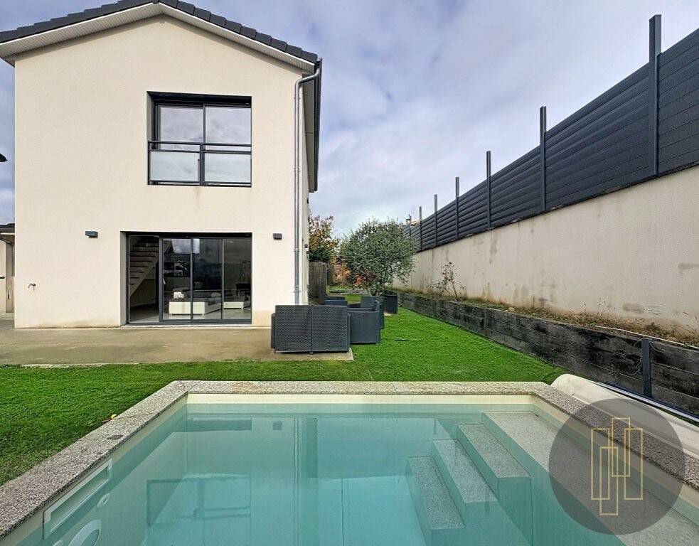 Maison à vendre, 123m², MASSIEUX