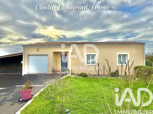 Maison à vendre 318 000 € 4 pièces 2 chambres 120 m² 1 000 m² de terrain Pisany 17600