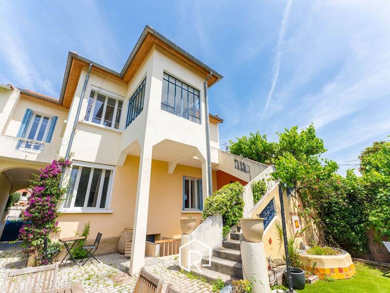 Maison à vendre, 206m², MARSEILLE 12E