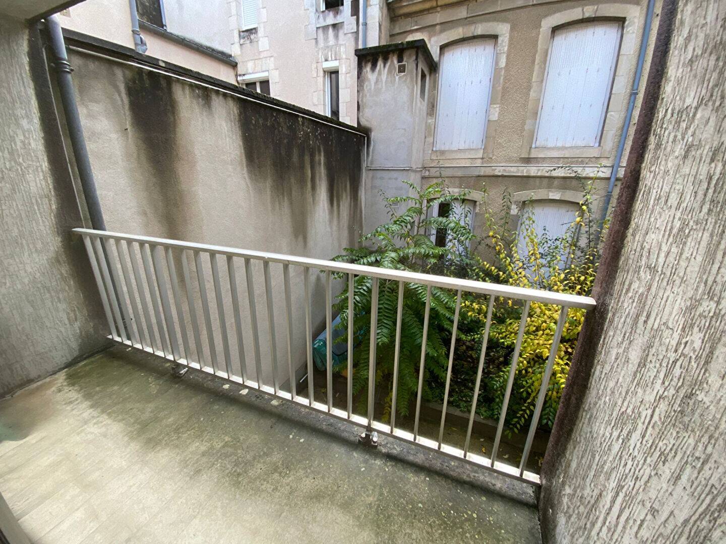 Maison à louer, 24m², POITIERS