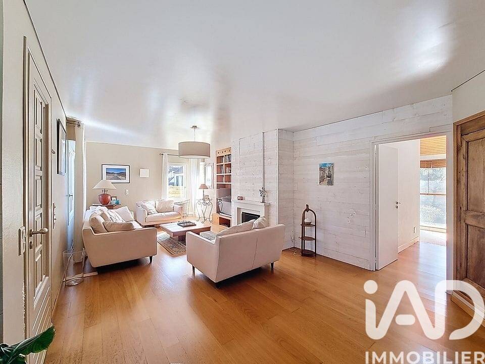 Maison à vendre, 186m², LIVERDY EN BRIE