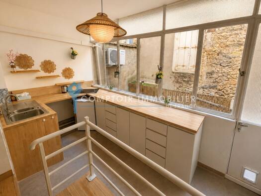Loft à vendre 99 792 € 1 pièce 1 chambre 53 m² Étage 1/2 Clermont-l'Hérault 34800