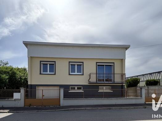 Maison de ville à vendre 139 000 € 4 pièces 2 chambres 78,04 m² 277 m² de terrain Romilly sur Seine-Nord Est Romilly-sur-Seine 10100