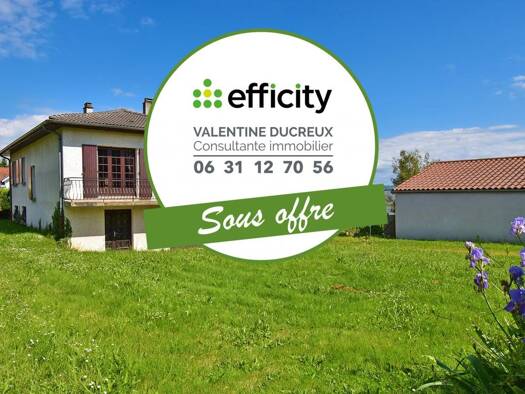Maison à vendre 269 000 € 6 pièces 3 chambres 121 m² 1 401 m² de terrain Chazelles-sur-Lyon 42140