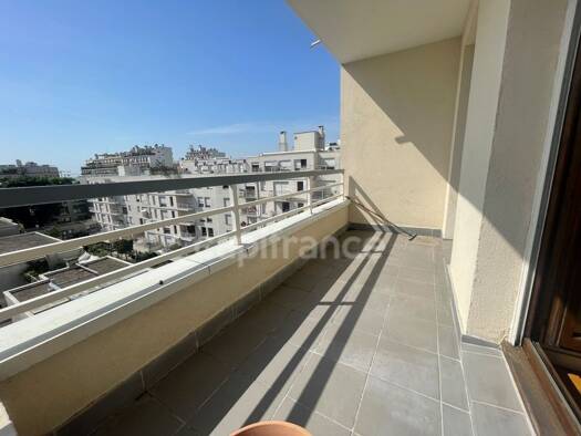 Appartement à vendre 770 000 € 5 pièces 2 chambres 92 m² Étage 6/10 Gambetta Paris 20ème arrondissement 75020