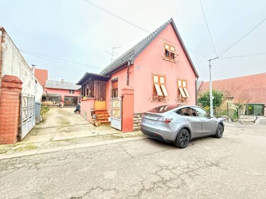 Maison à vendre 249 600 € 5 pièces 4 chambres 127 m² 642 m² de terrain Brumath 67170