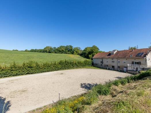 Maison à vendre 520 000 € 10 pièces 4 chambres 147 m² 12 000 m² de terrain Grigy-Technopôle-Grange aux Bois Metz 57000