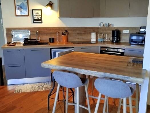 Appartement à louer 690 € 4 pièces 1 chambre 55 m² Étage 4/4 Bagnères-de-Bigorre 65200