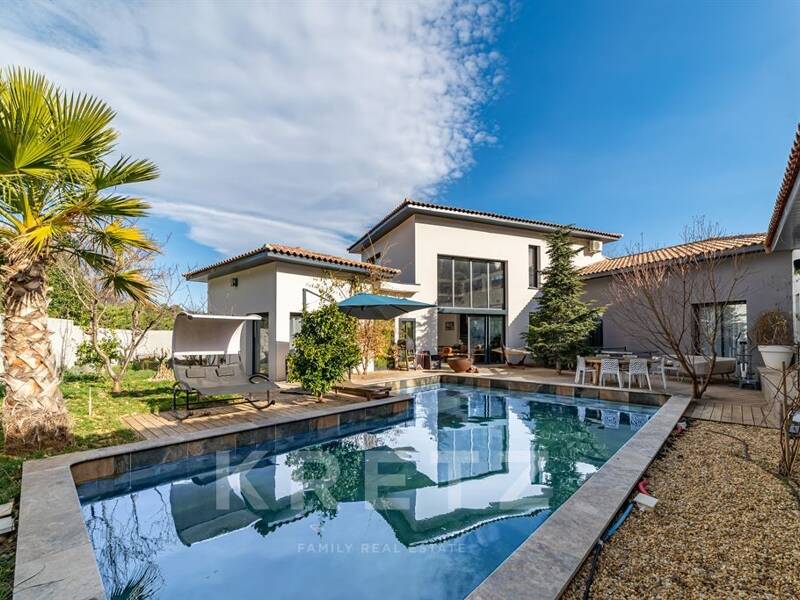 Maison à vendre, 370m², BEZIERS