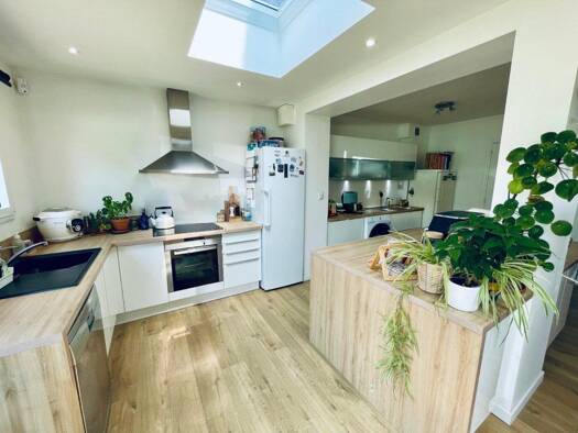 Maison à vendre 409 000 € 4 pièces 3 chambres 106 m² Centre Ville Wambrechies 59118