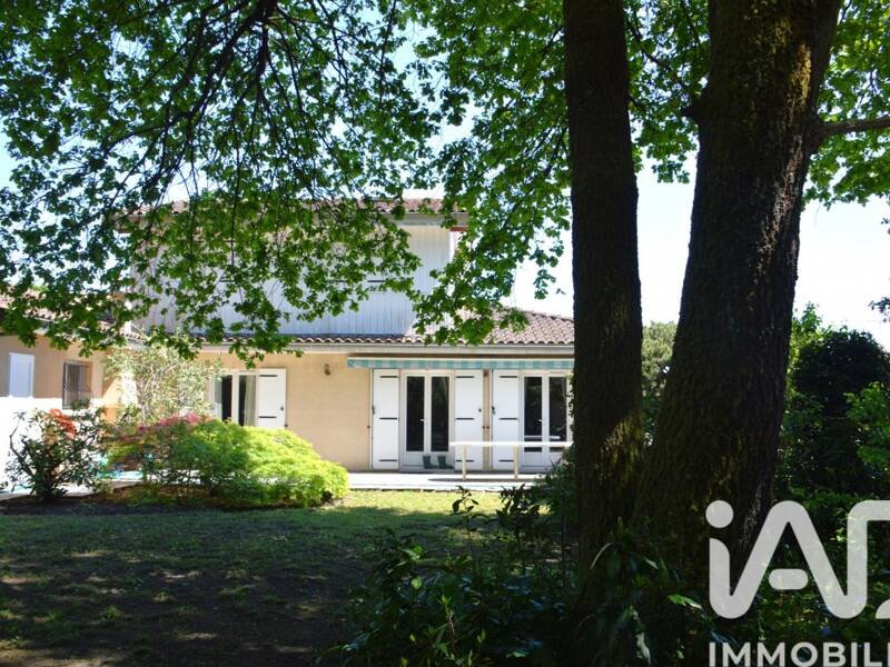 Maison à vendre, 266m², MERIGNAC