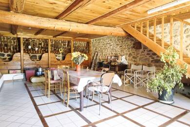 Maison à vendre 141 000 € 5 pièces 4 chambres 111 m² 962 m² de terrain Jullianges 43500