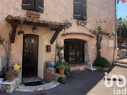 Appartement à vendre 209 000 € 3 pièces 2 chambres 93 m² RDC/2 Centre Les Arcs 83460