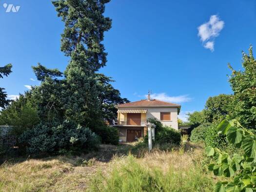 Maison à vendre 450 000 € 3 pièces 2 chambres 976 m² de terrain Saint-Genis-les-Ollières 69290