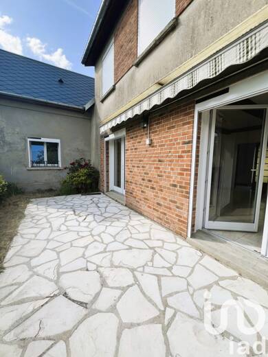 Maison à vendre 174 500 € 6 pièces 4 chambres 140 m² 1 063 m² de terrain Moislains 80200