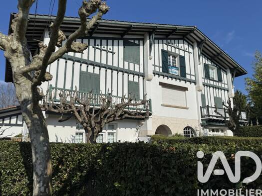 Appartement à vendre 417 000 € 3 pièces 2 chambres 73,5 m² Étage 2/2 Duconteria-Jai Alai-Stade Saint-Jean-de-Luz 64500