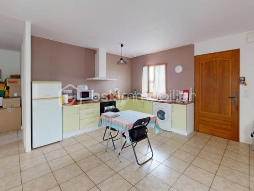 Maison à vendre 178 500 € 3 pièces 2 chambres 64 m² Oraàs 64390