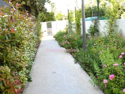 Appartement à vendre 255 000 € 3 pièces 2 chambres 60 m² Étage 1/2 Galine-Stade Jean Fournier Ouest Castelnau-le-Lez 34170