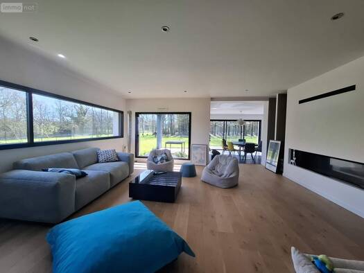 Maison à vendre 773 300 € 7 pièces 5 chambres 216 m² 1 355 m² de terrain Vern-sur-Seiche 35770