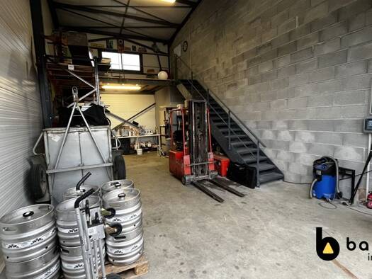 Boutique à vendre Fonds de commerce 30 500 € 60 m² de surface de vente Saint-Jeoire-Prieuré 73190