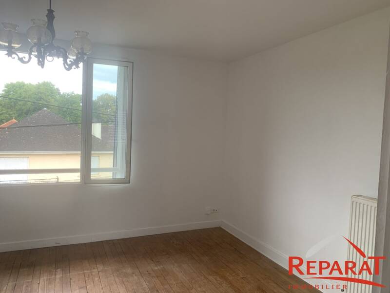 Maison à louer, 64m², OBJAT