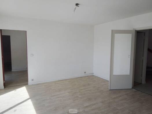 Duplex à vendre 171 600 € 4 pièces 3 chambres 120,9 m² Centre Soissons 02200