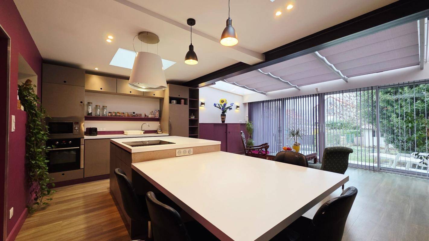 Maison à vendre, 137m², BOURGES