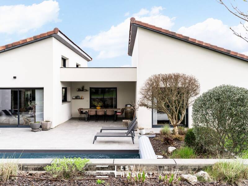 Maison à vendre, 228m², SAINTE FOY D'AIGREFEUILLE