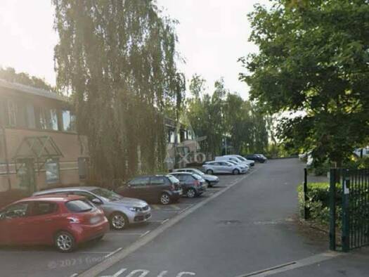 Espace bureau à vendre 80 000 € 63 m² de bureaux Templemars 59175
