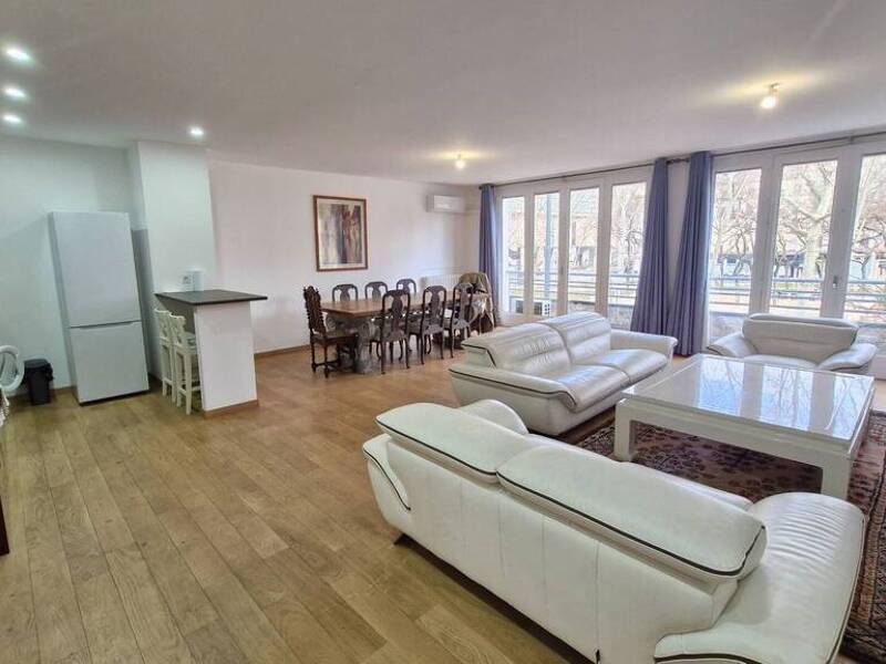 Maison à louer, 82m², LYON 3E